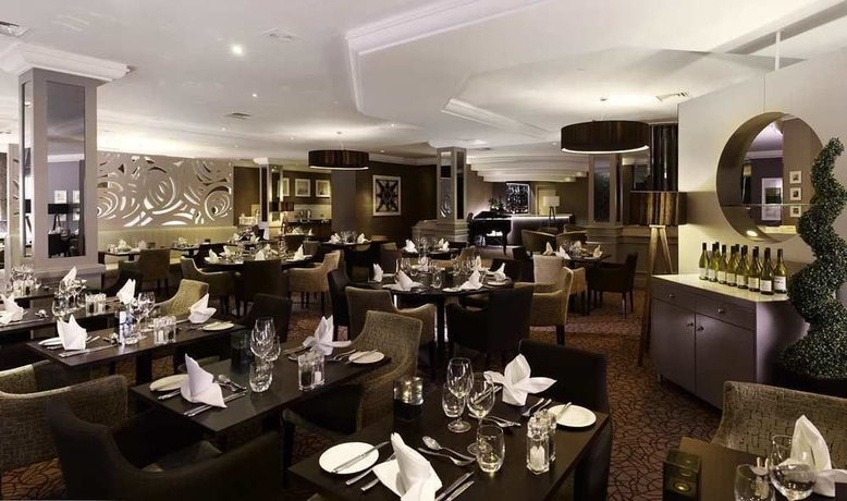 Imagen del bar/restaurante del Hotel Doubletree By Hilton Sheffield Park. Foto 3