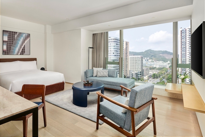 Imagen de la habitación del Hotel Doubletree By Hilton Shenzhen Airport Residences. Foto 4