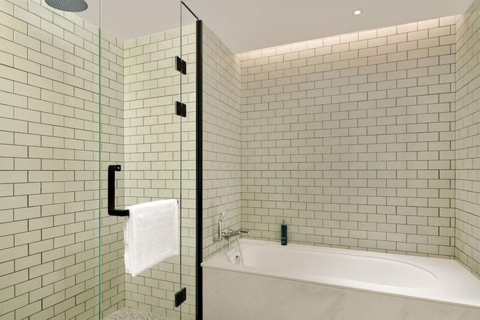 Imagen de la habitación del Hotel Doubletree By Hilton Shenzhen Airport Residences. Foto 8