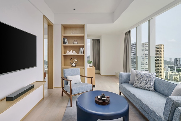Imagen de la habitación del Hotel Doubletree By Hilton Shenzhen Airport Residences. Foto 18