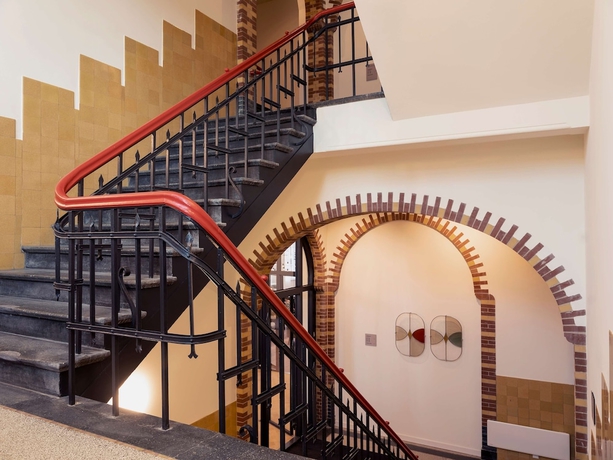 Imagen de los interiores del Hotel Doubletree By Hilton Sittard. Foto 18