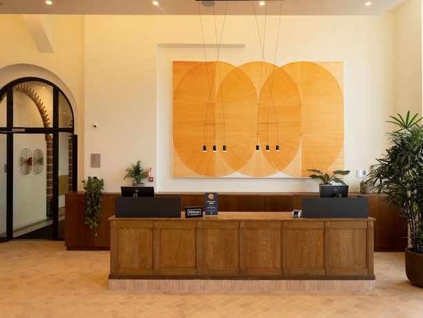 Imagen de los interiores del Hotel Doubletree By Hilton Sittard. Foto 19