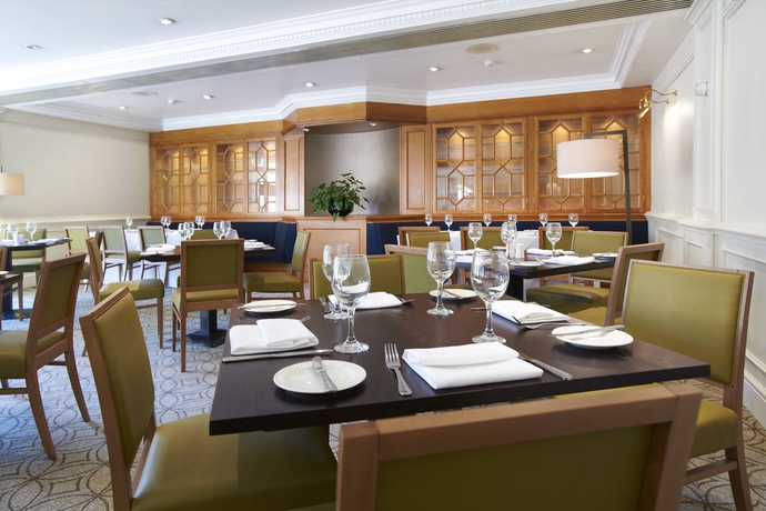 Imagen del bar/restaurante del Hotel Doubletree By Hilton Southampton. Foto 6