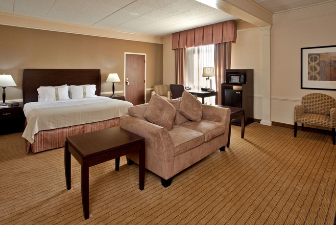 Imagen de la habitación del Hotel Doubletree By Hilton St. Louis Airport. Foto 5