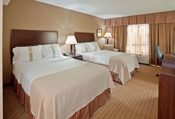 Imagen de la habitación del Hotel Doubletree By Hilton St. Louis Airport. Foto 6