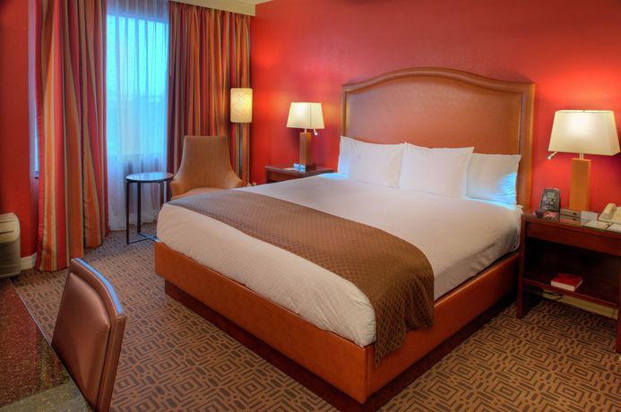 Imagen de los interiores del Hotel Doubletree By Hilton St. Louis - Chesterfield. Foto 11