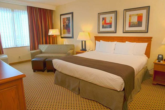 Imagen de los interiores del Hotel Doubletree By Hilton St. Louis - Chesterfield. Foto 12