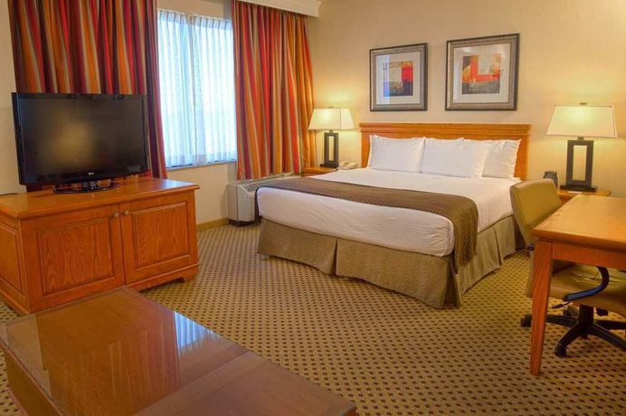 Imagen de los interiores del Hotel Doubletree By Hilton St. Louis - Chesterfield. Foto 13