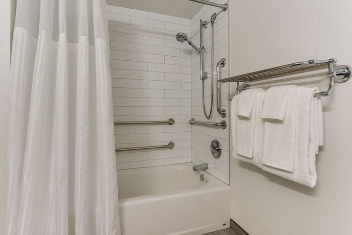 Imagen de la habitación del Hotel Doubletree By Hilton St. Louis Forest Park. Foto 16