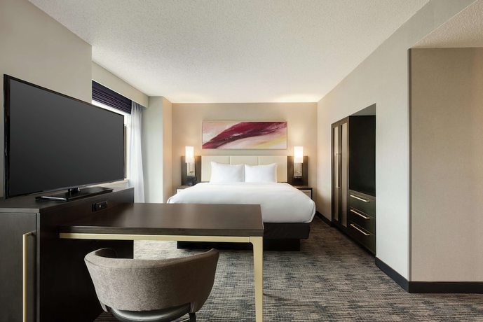 Imagen de la habitación del Hotel Doubletree By Hilton St. Paul East. Foto 12