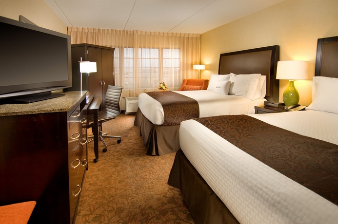 Imagen de la habitación del Hotel Doubletree By Hilton Sterling - Dulles Airport. Foto 9