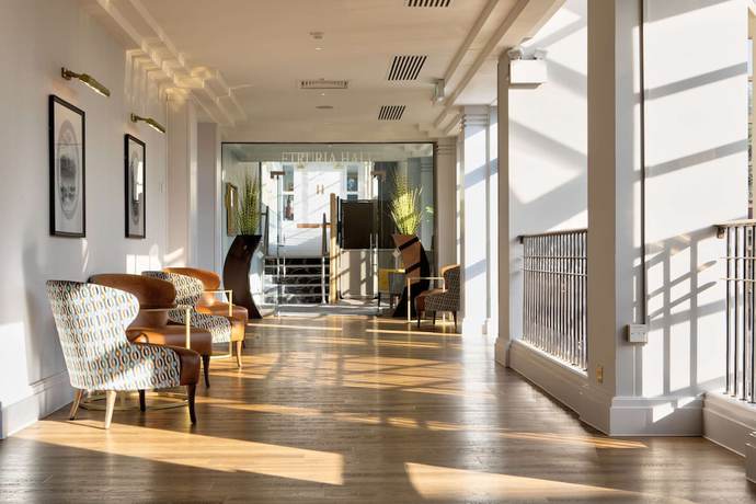 Imagen de los interiores del Hotel Doubletree By Hilton Stoke On Trent. Foto 17