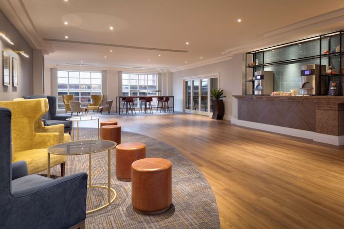 Imagen de los interiores del Hotel Doubletree By Hilton Stoke On Trent. Foto 19