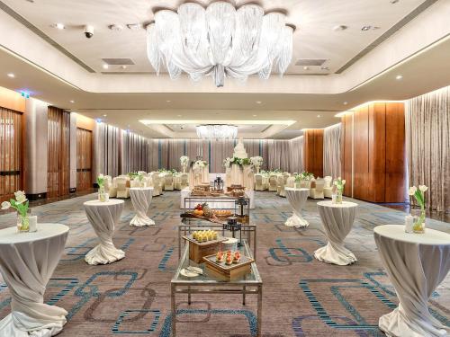 Imagen general del Hotel Doubletree By Hilton Sukhumvit Bangkok - Sha Extra Plus. Foto 3