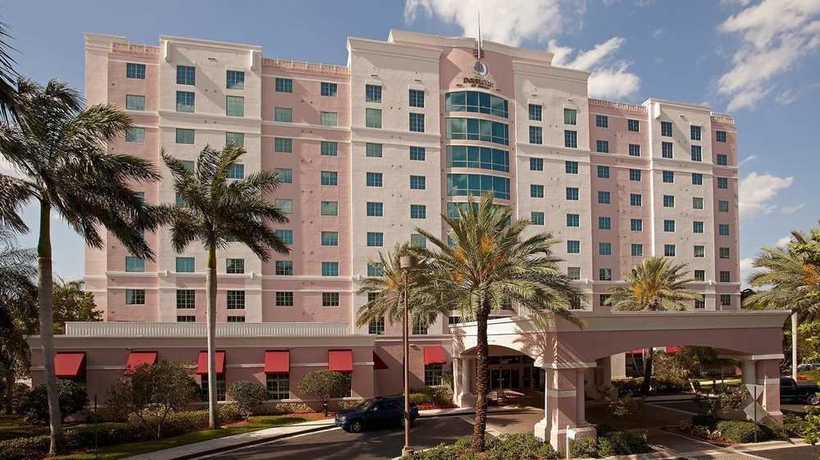 Imagen general del Hotel Doubletree By Hilton Sunrise - Sawgrass Mills. Foto 3