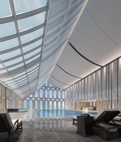 Imagen de la piscina del Hotel Doubletree By Hilton Suzhou. Foto 11