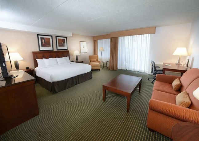 Imagen de la habitación del Hotel Doubletree By Hilton Syracuse. Foto 6