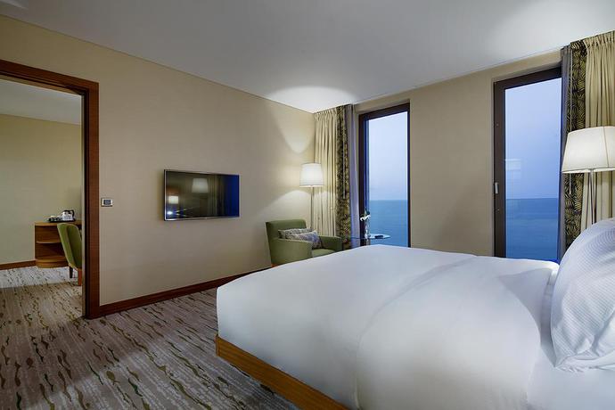 Imagen de la habitación del Hotel Doubletree By Hilton Trabzon. Foto 9