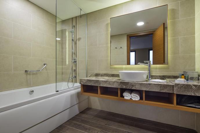 Imagen de la habitación del Hotel Doubletree By Hilton Trabzon. Foto 12