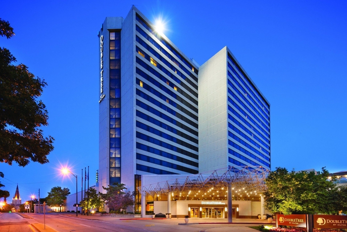 Imagen general del Hotel Doubletree By Hilton Tulsa Downtown. Foto 2