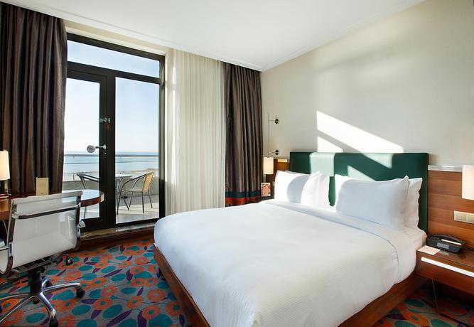 Imagen de la habitación del Hotel Doubletree By Hilton Van. Foto 8