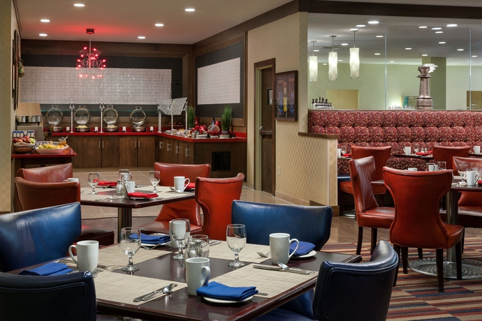 Imagen del bar/restaurante del Hotel Doubletree By Hilton Washington Dc North/gaithersburg. Foto 4