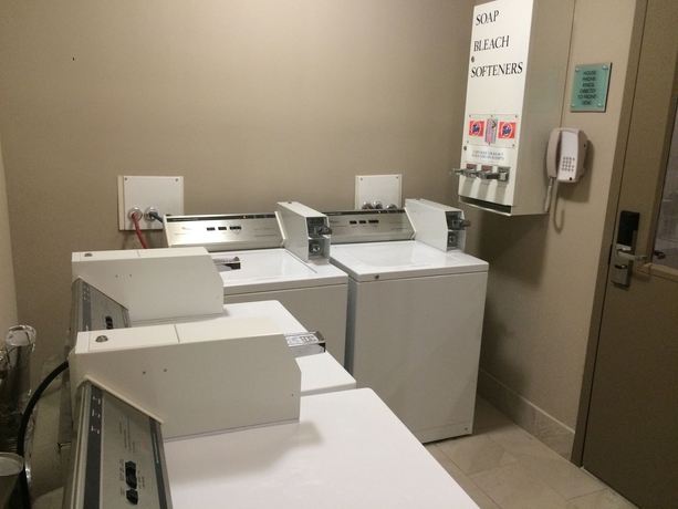 Imagen de los interiores del Hotel Doubletree By Hilton West Palm Beach Airport. Foto 14