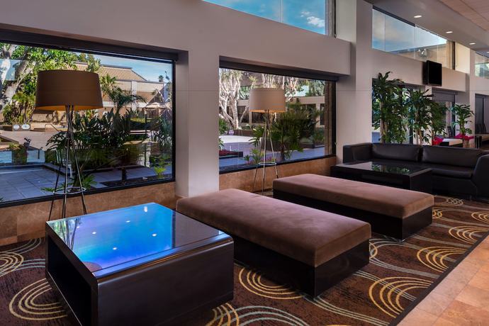 Imagen de los interiores del Hotel Doubletree By Hilton Whittier Los Angeles. Foto 17