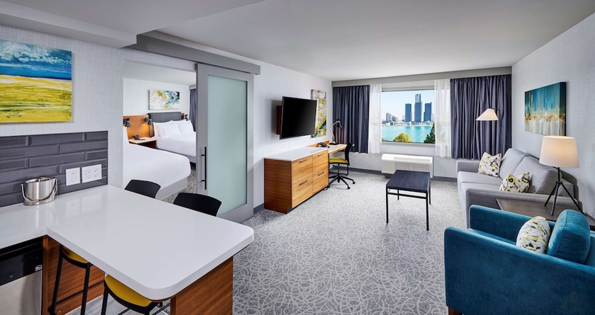 Imagen de la habitación del Hotel Doubletree By Hilton Windsor And Suites. Foto 8