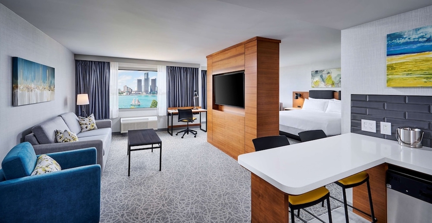 Imagen de la habitación del Hotel Doubletree By Hilton Windsor And Suites. Foto 10