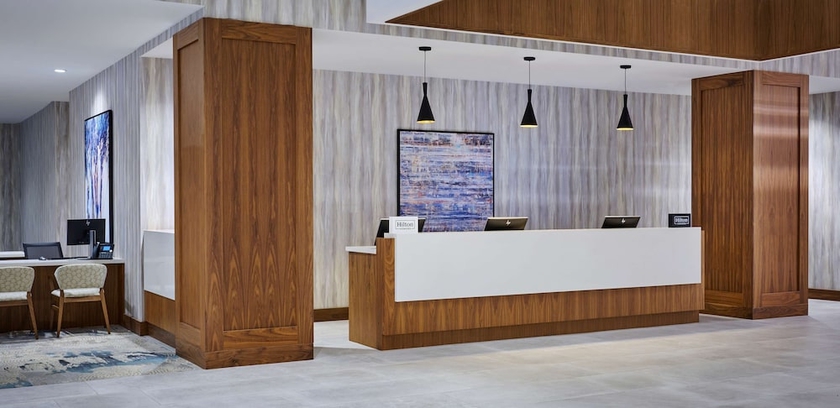 Imagen de los interiores del Hotel Doubletree By Hilton Windsor And Suites. Foto 15
