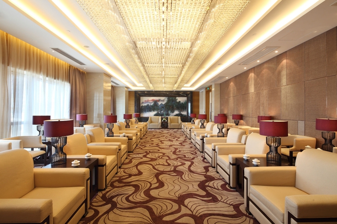 Imagen de los interiores del Hotel Doubletree By Hilton Wuhu. Foto 12