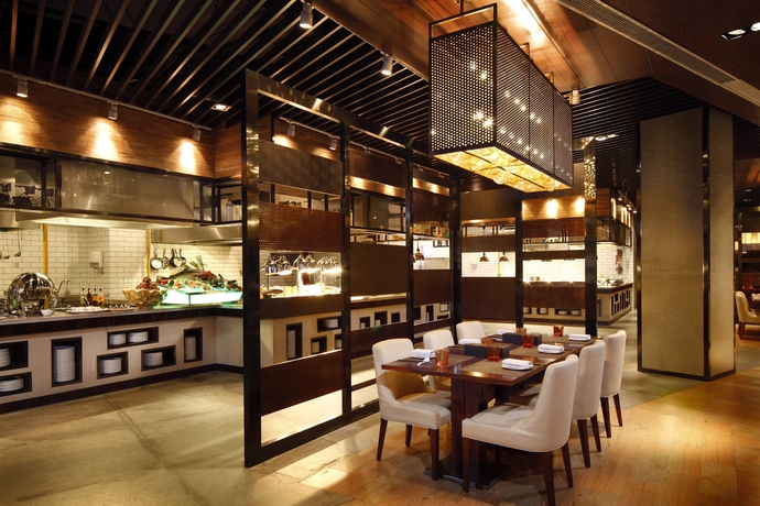 Imagen del bar/restaurante del Hotel Doubletree By Hilton Wuhu. Foto 2