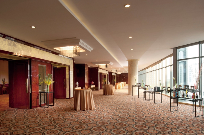 Imagen de los interiores del Hotel Doubletree By Hilton Wuxi. Foto 8