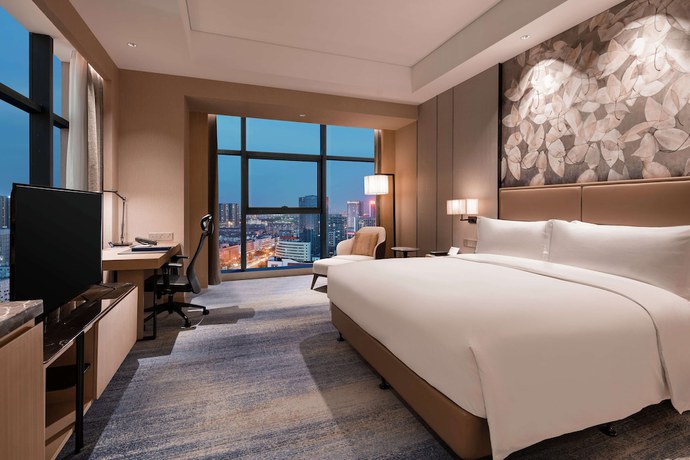 Imagen de la habitación del Hotel Doubletree By Hilton Yangzhou. Foto 12