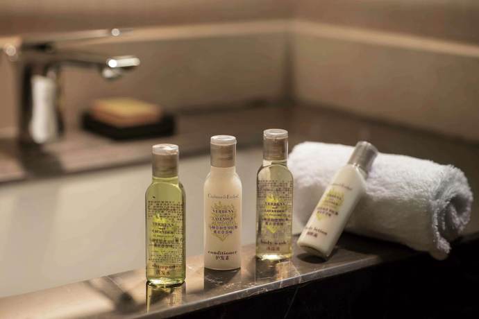 Imagen de los interiores del Hotel Doubletree By Hilton Yangzhou. Foto 19