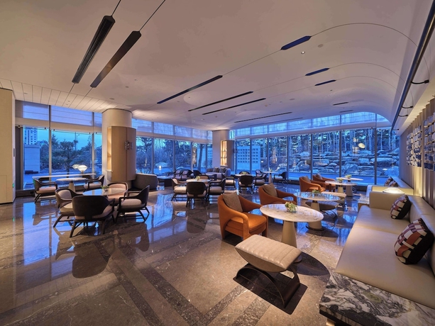 Imagen de los interiores del Hotel Doubletree By Hilton Yanji. Foto 13