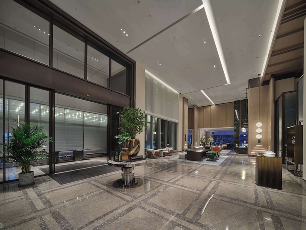 Imagen de los interiores del Hotel Doubletree By Hilton Yanji. Foto 16