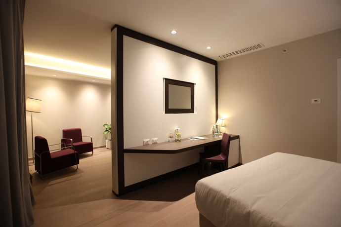 Imagen de la habitación del Hotel Doubletree By Hilton Yerevan City Centre. Foto 11