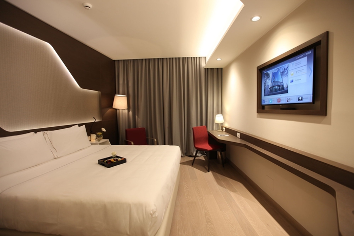 Imagen de la habitación del Hotel Doubletree By Hilton Yerevan City Centre. Foto 14