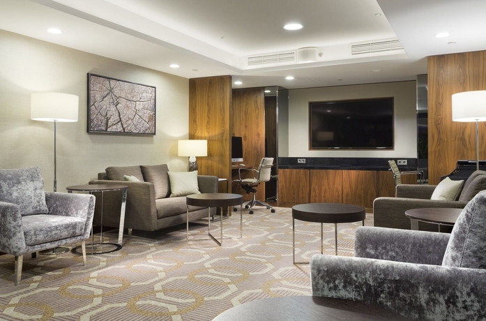 Imagen de los interiores del Hotel Doubletree By Hilton and Conference Centre Warsaw. Foto 9