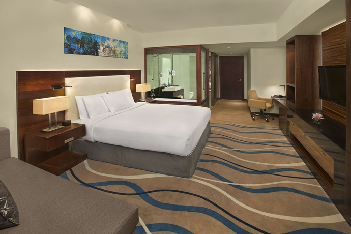 Imagen de la habitación del Hotel Doubletree By Hilton and Residences Dubai Al Barsha. Foto 2