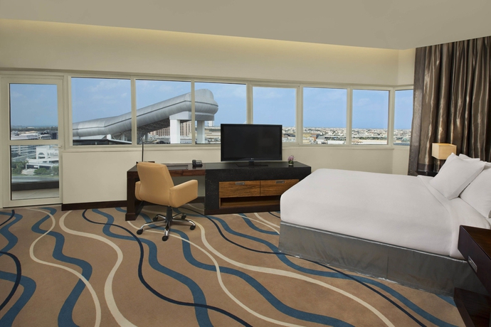 Imagen de la habitación del Hotel Doubletree By Hilton and Residences Dubai Al Barsha. Foto 10