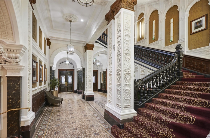 Imagen de los interiores del Hotel Doubletree By Hilton and Spa Liverpool. Foto 11