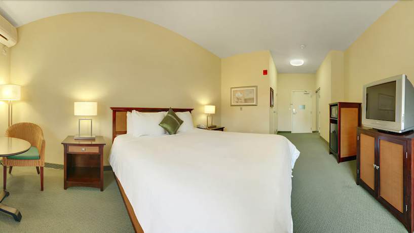 Imagen de la habitación del Hotel Doubletree By Hilton and Spa Napa Valley American Canyon. Foto 15