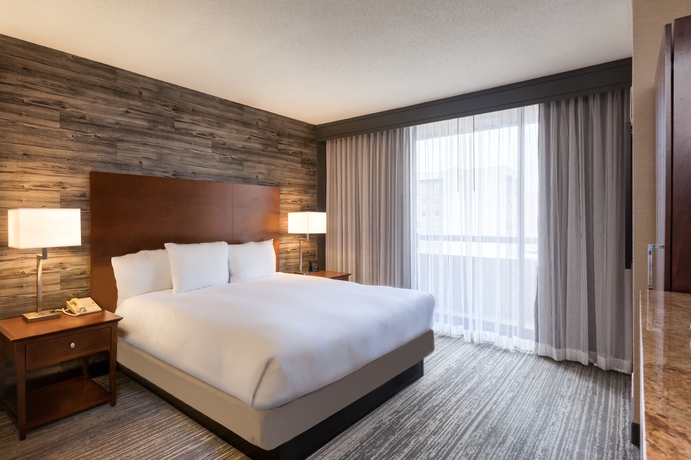Imagen de la habitación del Hotel Doubletree By Hilton and Suites Houston By The Galleria. Foto 5