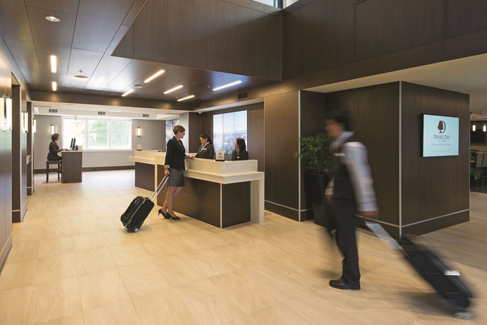 Imagen de los interiores del Hotel Doubletree By Hilton and Suites Victoria. Foto 13