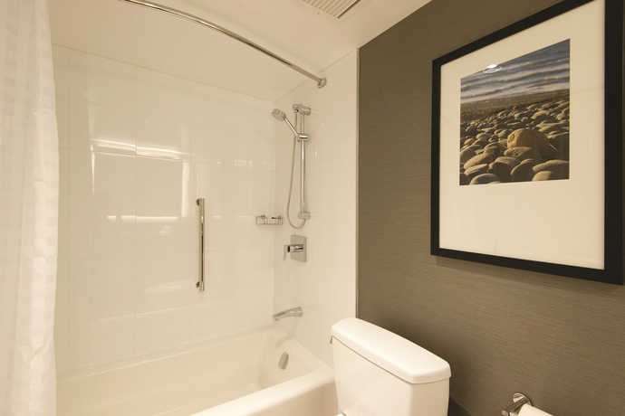 Imagen de la habitación del Hotel Doubletree By Hilton and Suites Victoria. Foto 10