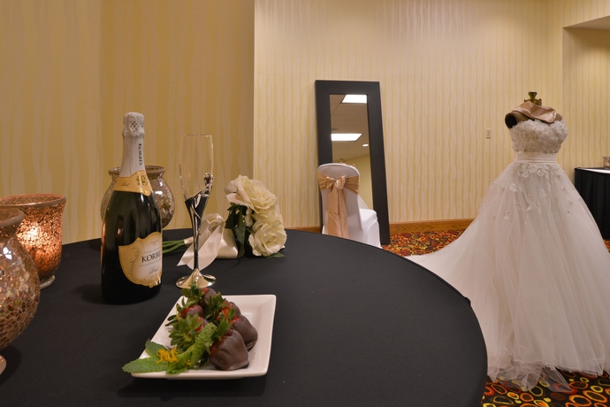 Imagen de los interiores del Hotel Doubletree Grand Junction. Foto 12