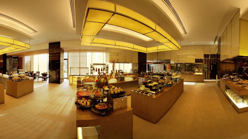 Imagen del bar/restaurante del Hotel Doubletree Hilton Kunshan. Foto 4